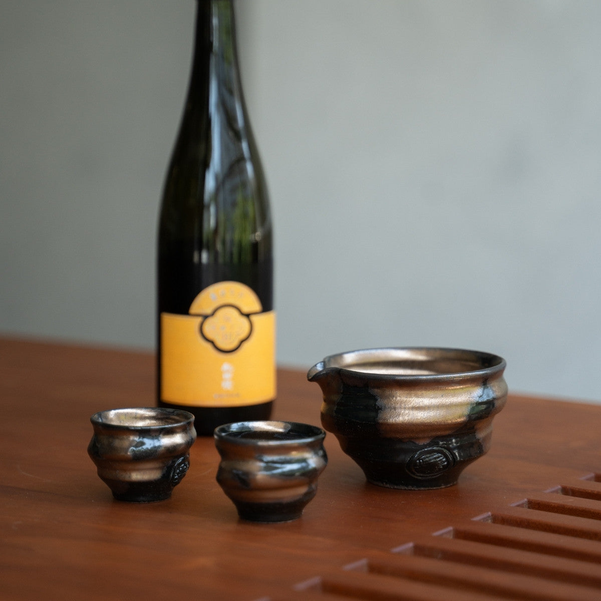 Japanese Sake Set "Zen" - Katakuchi Carafe & 2 Cups