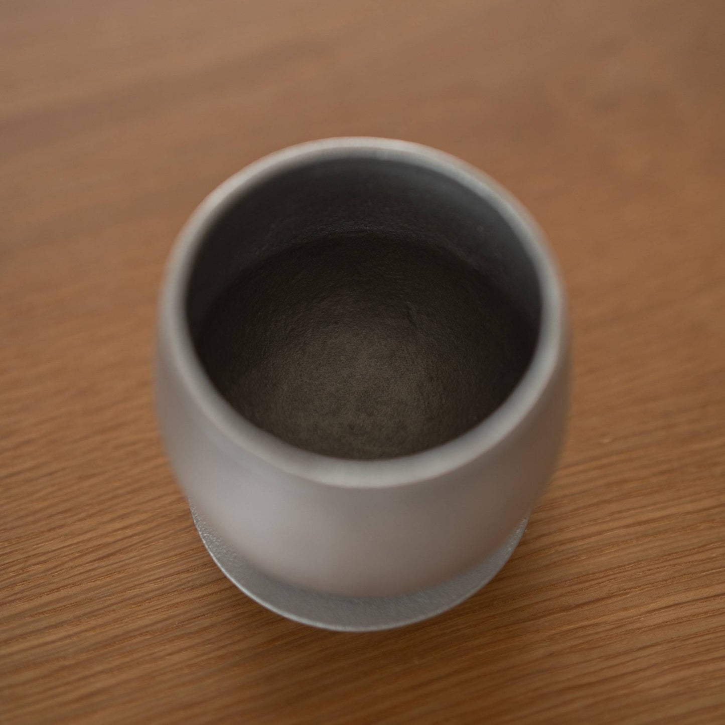 Japanese aluminum sake cup set “yurayura” – self-chilling handcrafted sake cups for cold sake