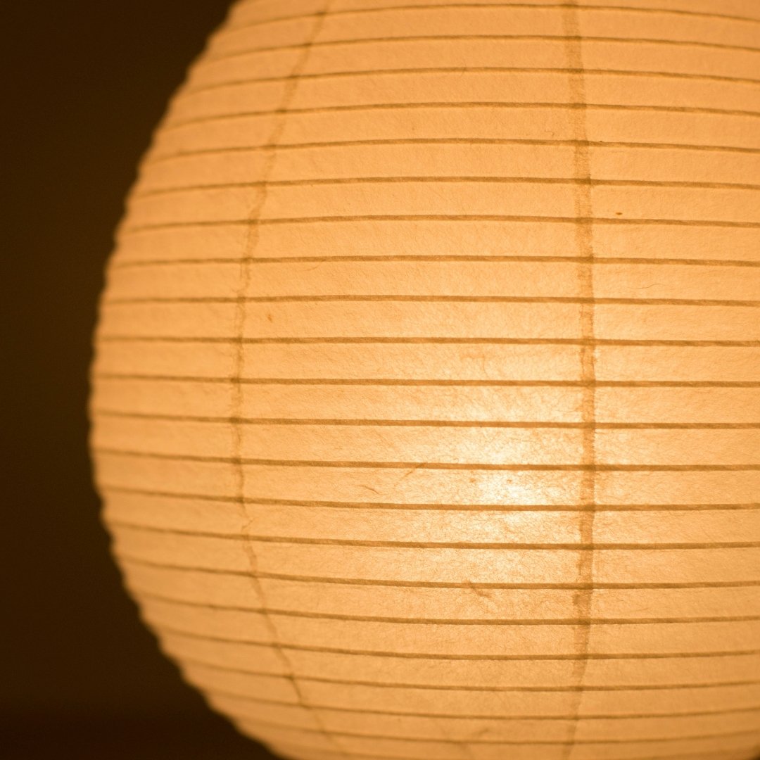 Japanese Paper Table Lamp "Ostrich" – Soft Ambient Lighting from Unique Handmade Washi Lamp, Ideal Bedside Table Lamp