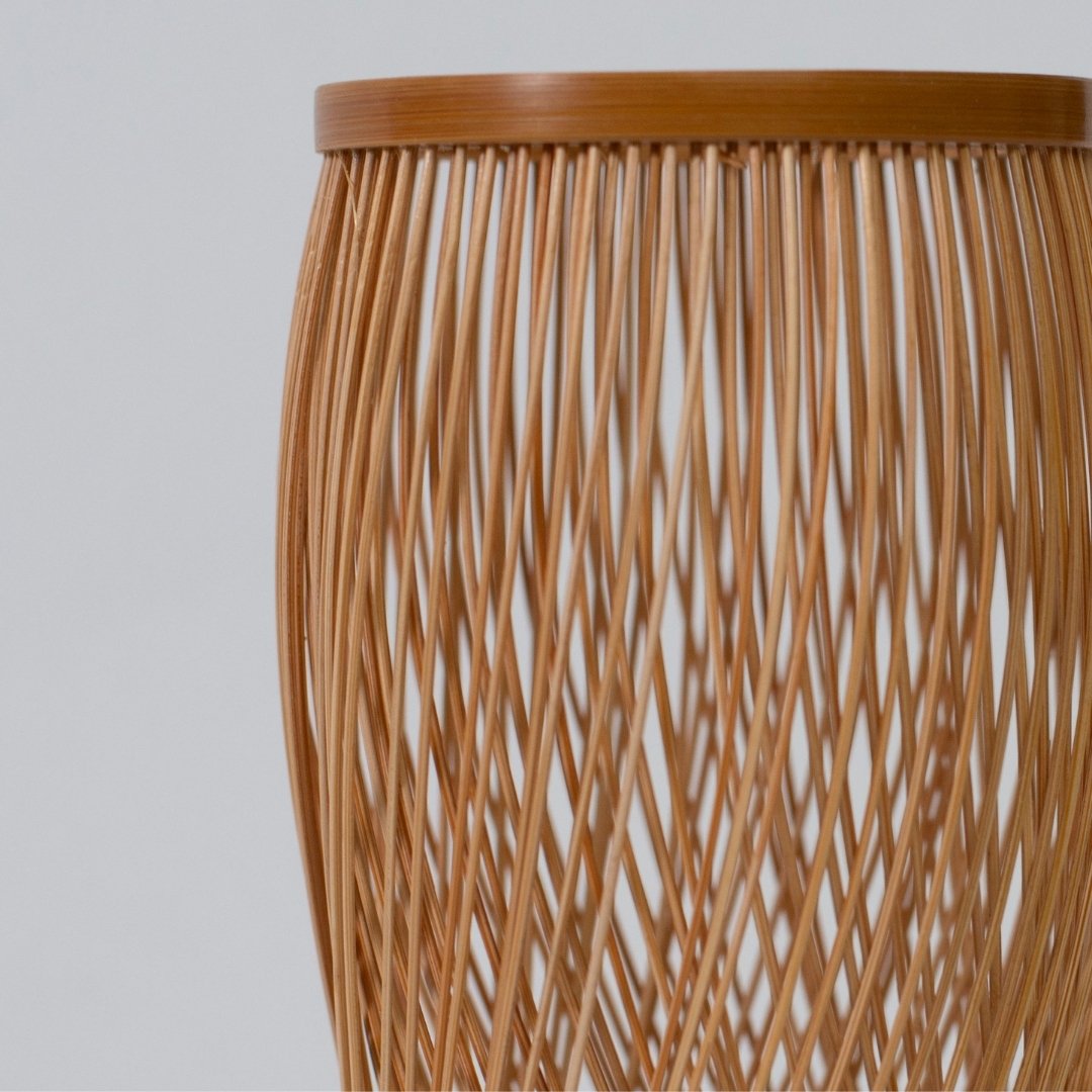 Japanese Bamboo Table Lamp "Single Bloom" – Handcrafted bedside lamp featuring refined bamboo threads with Wabi-Sabi