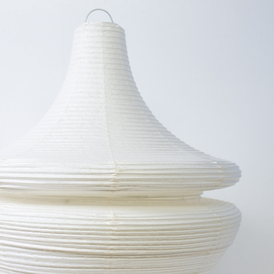 Close-up of Japanese paper floor lamp GEMINI 02, Harusame washi textured Japanese lamp detail