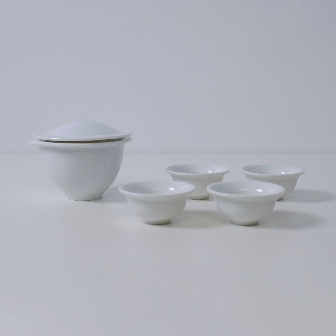 White Japanese Hōhin tea set for four with handleless teapot – traditional Japanese tea cup set