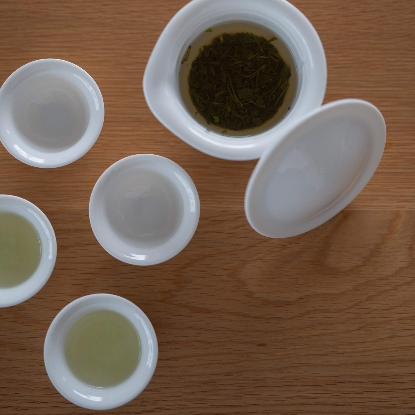 Japanese Hōhin Tea Set for Four – White Mino Ware Teapot and Cups for Green Tea Ceremony