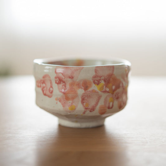 Handcrafted Japanese matcha bowl “Flower” | Artistic Shino chawan bowl with spring petal design