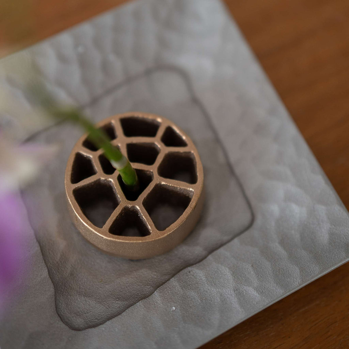 Japanese Pinless Kenzan “Voronoi” L for Ikebana | Modern Bronze Flower Frog for Japanese Vases