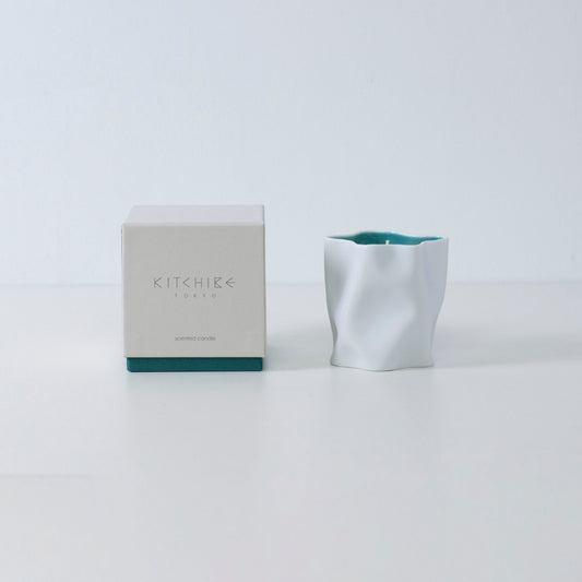 Japanese candle IKEBANA in ceramic vessel, floral scented candle with traditional incense notes