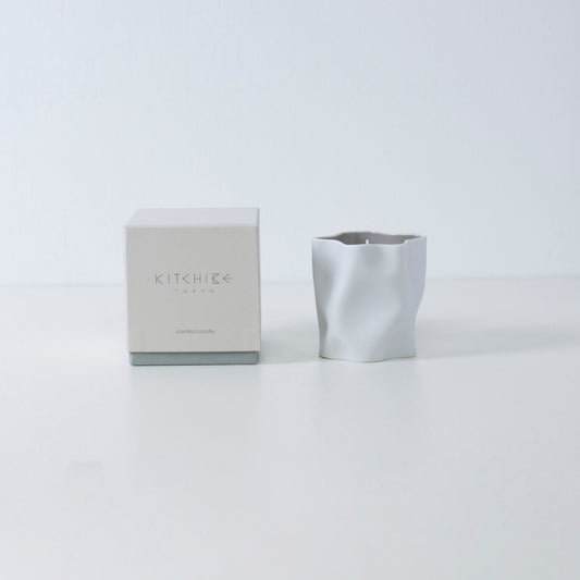 Zen-inspired Japanese candle KARESANSUI with yuzu, peony, and Japanese Incense in Seto porcelain