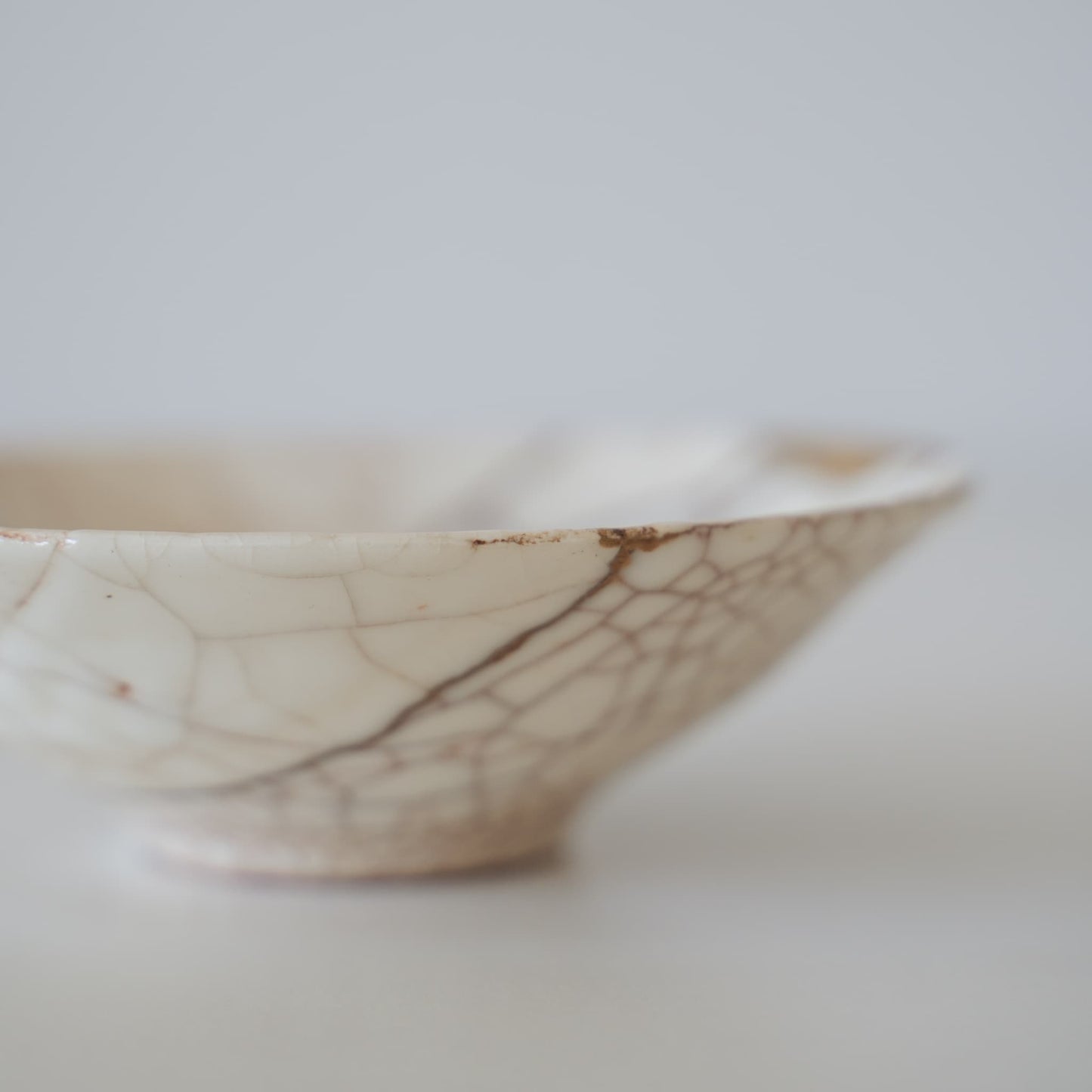 Side View of Kintsugi Bowl "Vermilion Crackle"