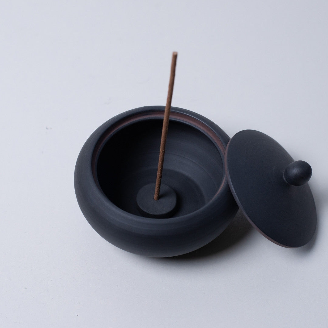 Top view of Japanese Incense Burner "Monk's Bowl" Black for zen room and incense burning