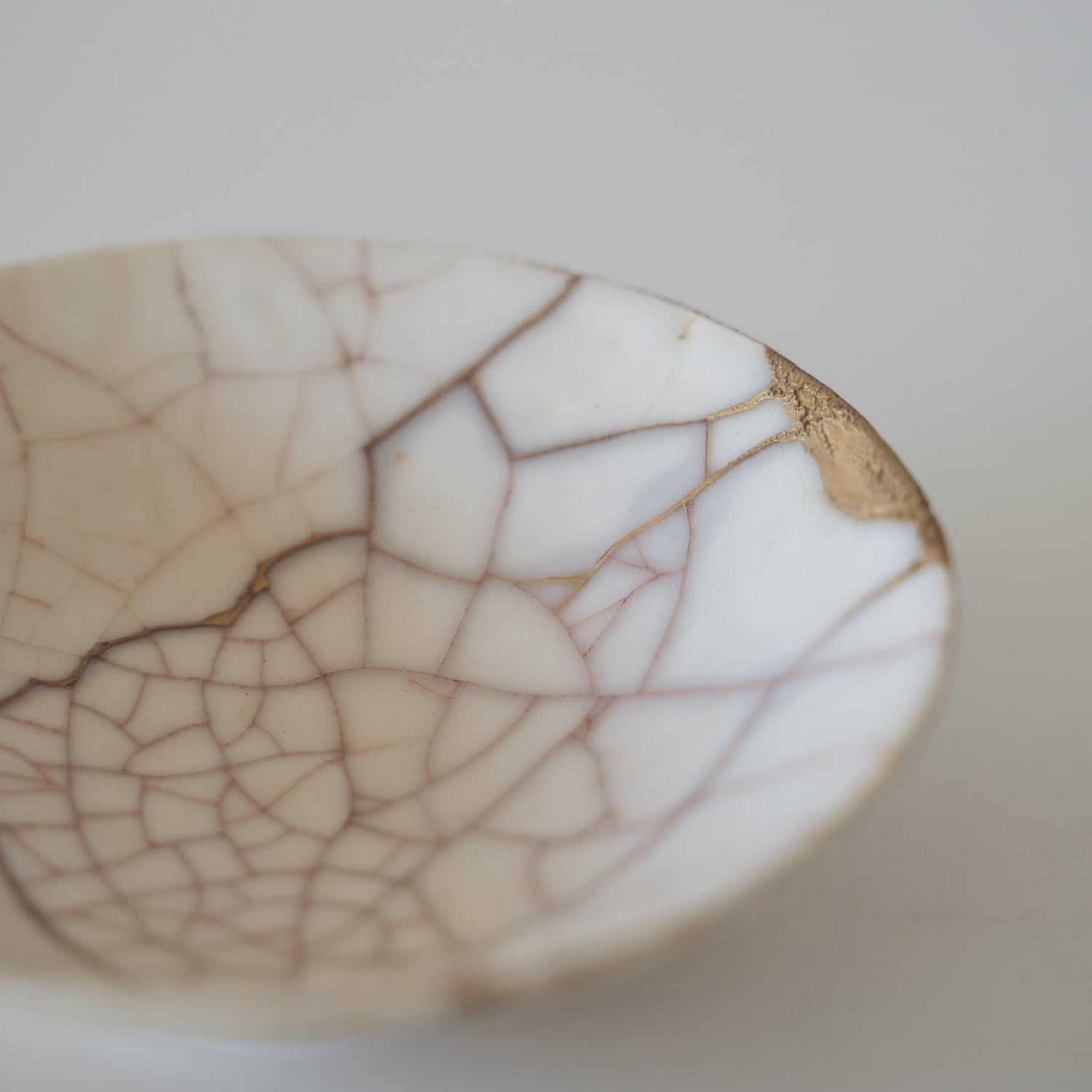 Side View of Kintsugi Bowl "Vermilion Crackle"