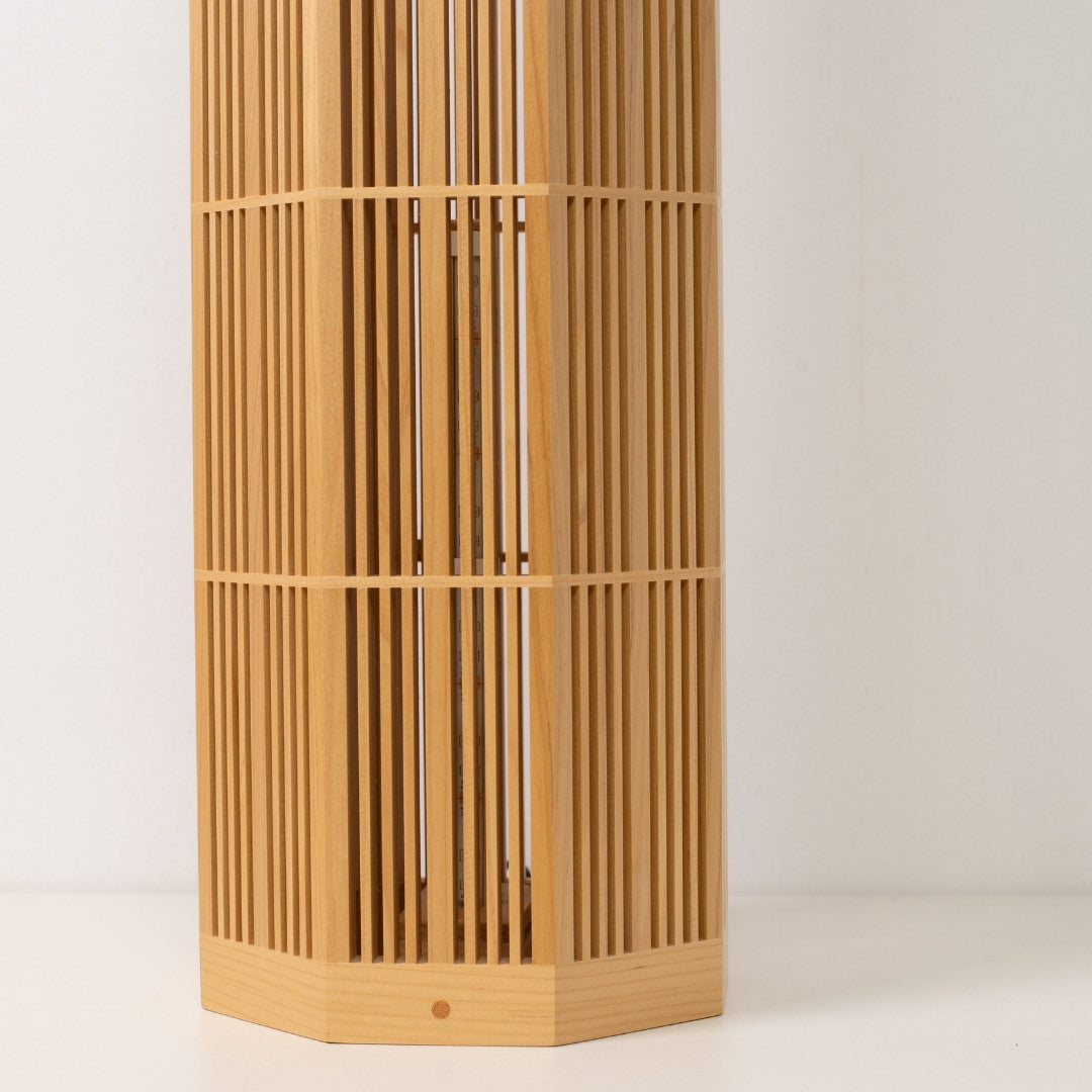 Japanese Wood Floor Lamp SAN Large, Natural, Aomori Hiba - Kumiko Woodworking Craftsmanship Detail