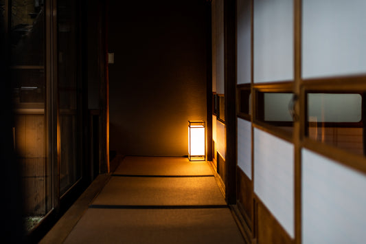 Light and Shadow: Exploring the Historical Aesthetics and Modern Significance of Japanese Lighting Culture
