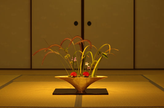 ikebana, japanese ikebana flower vase