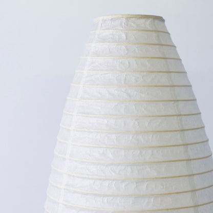 Close-up of Japanese paper floor lamps "paper moon 13" – elegant vertical Washi lamp for tranquil light
