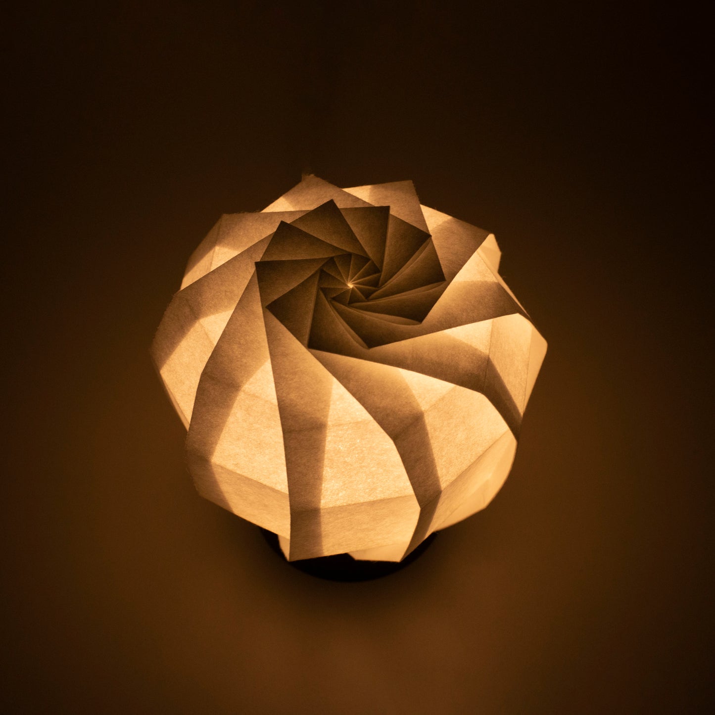 Japanese Origami Paper Lamp - maru