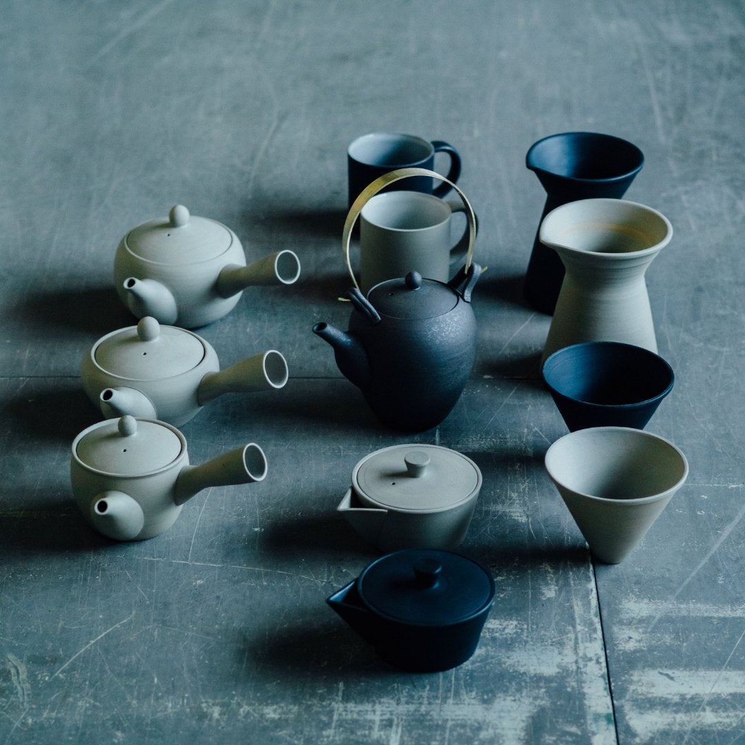 Handcrafted Japanese Potteries made by Nankei Pottery