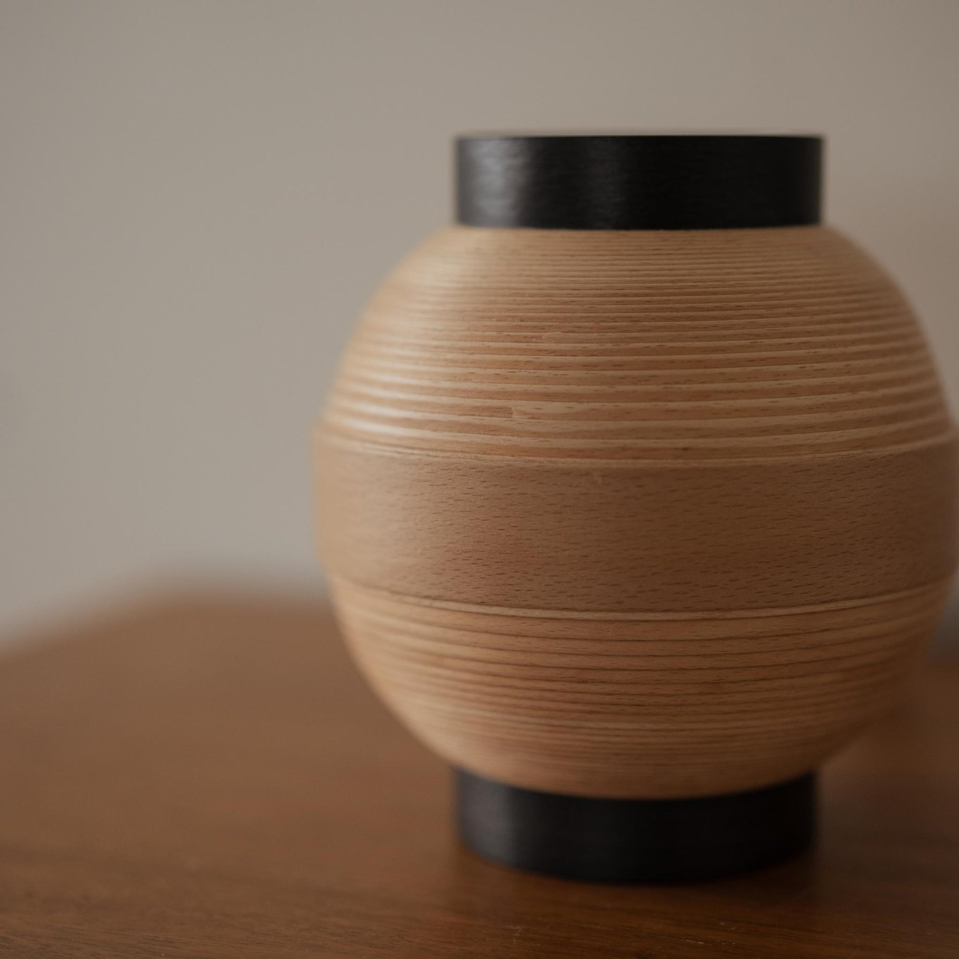 Handcrafted Japanese Table Lamp Chochin 02 Rounded Beech Wood Light Lamp
