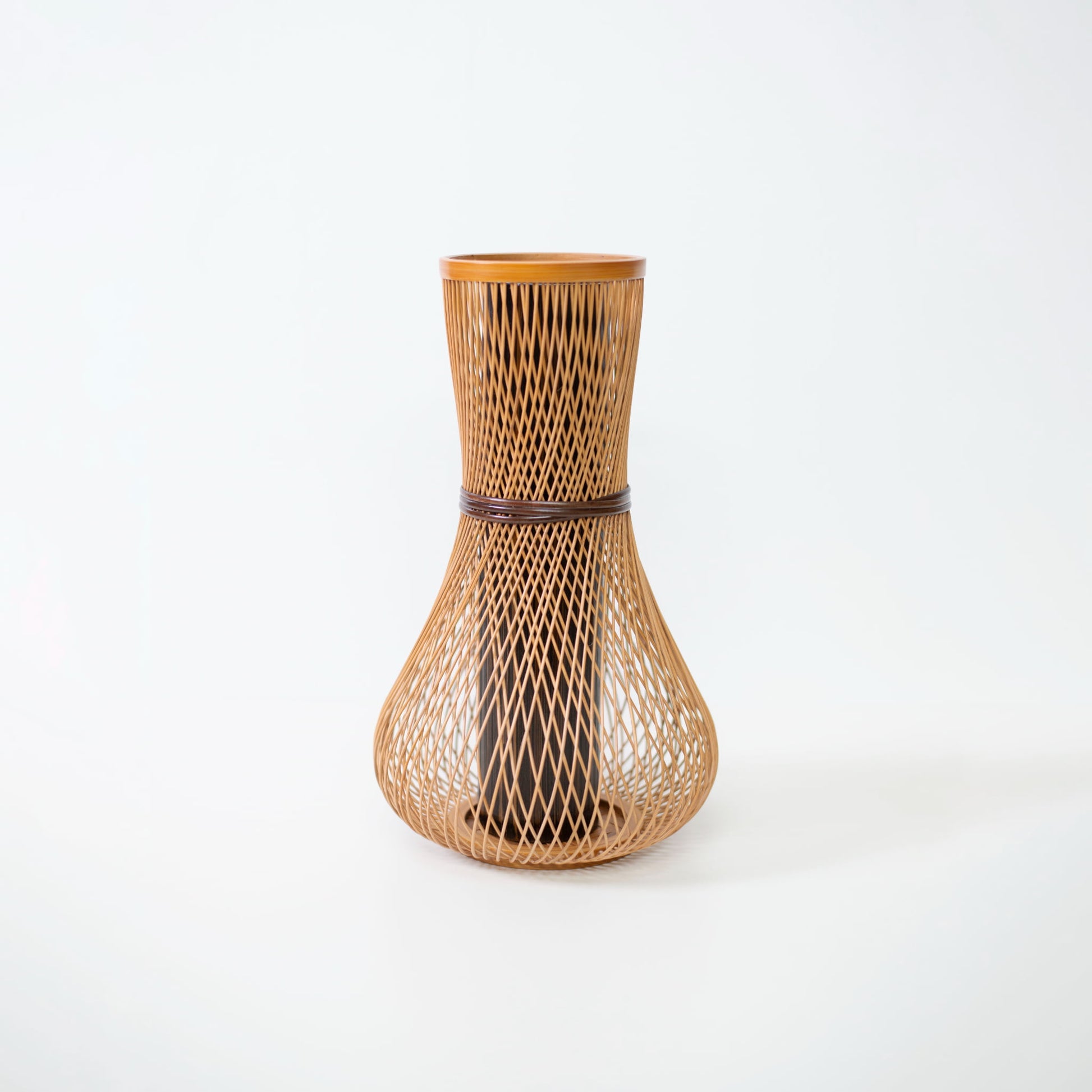 Japanese Bamboo Flower Vase “Fukuju” – Stylish Japanese ikebana flower vase with wabi-sabi aesthetic for Japandi decor