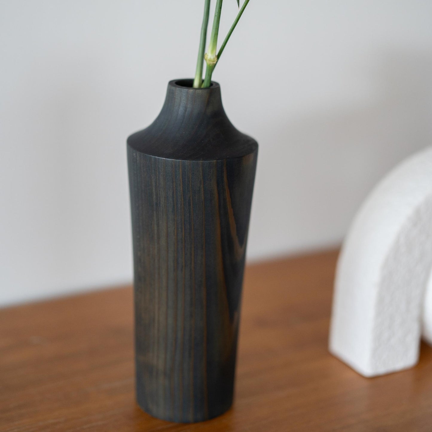 Japanese Cedar Ikebana Vase Indigo 02 | Minimalist Wooden Vase for Japanese Flower Arrangement