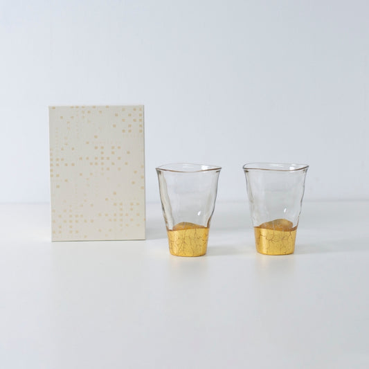 Small Japanese sake cup set with gold leaf crackled base, traditional design by HAKUICHI