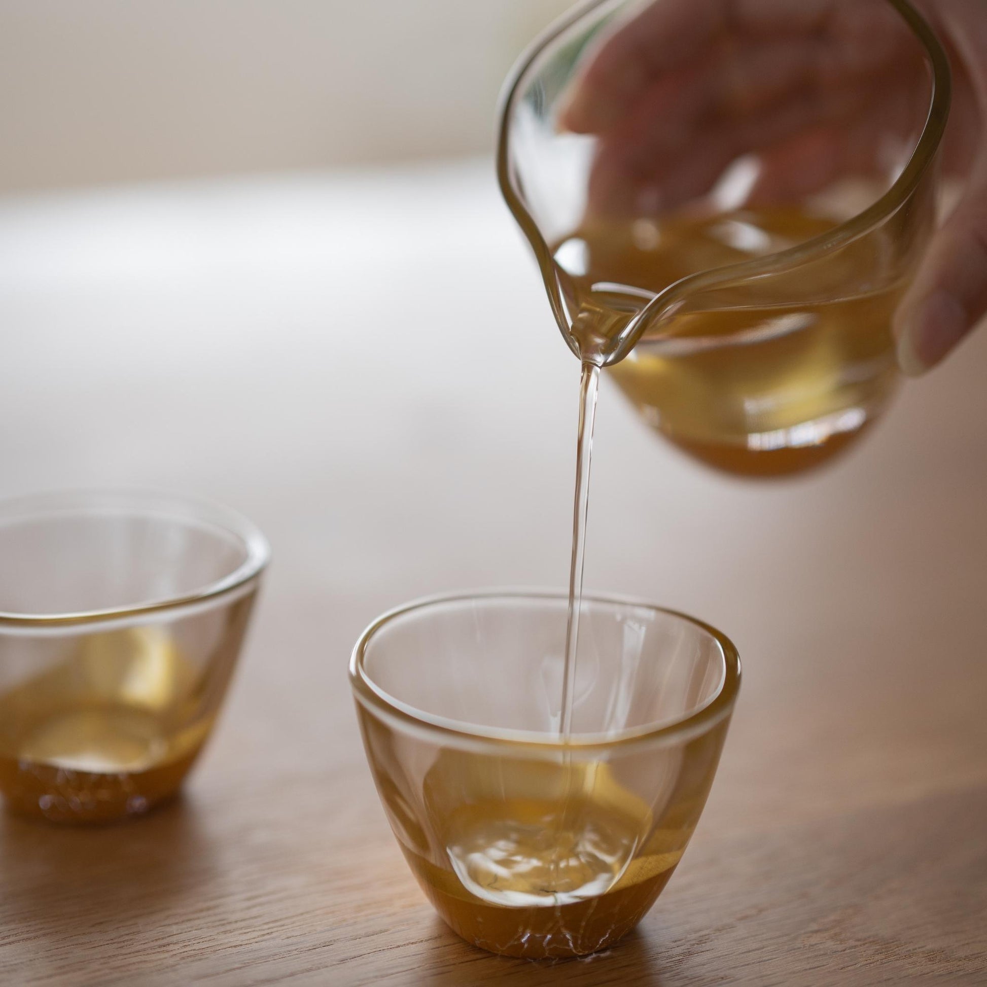 Japanese gold leaf sake set – handcrafted sake cup set from Kanazawa with wabi sabi beauty