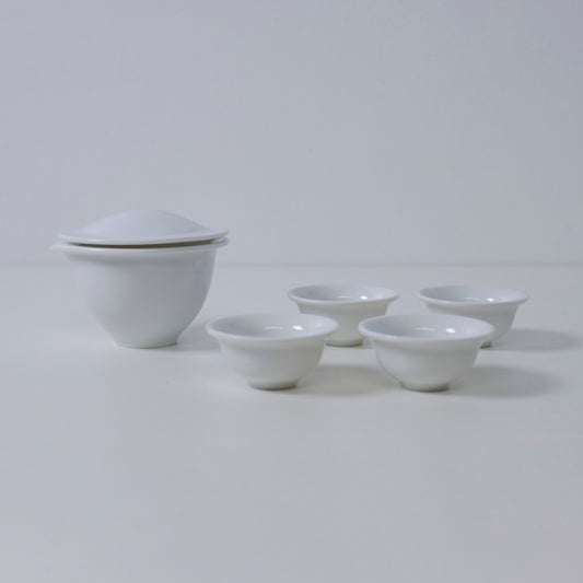 White Japanese Hōhin tea set for four with handleless teapot – traditional Japanese tea cup set