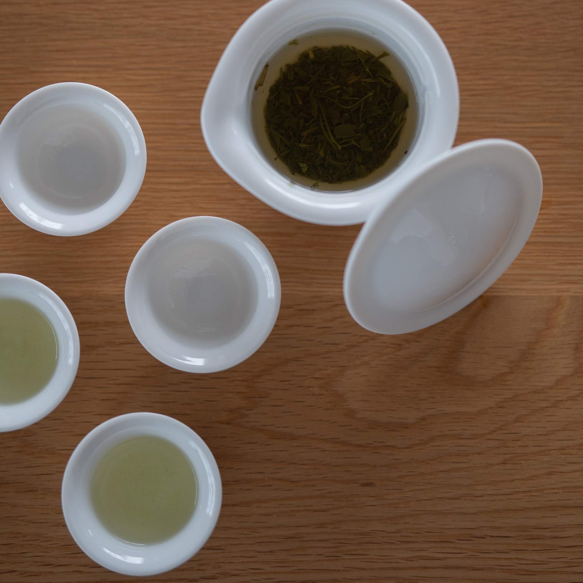 Japanese Hōhin Tea Set for Four – White Mino Ware Teapot and Cups for Green Tea Ceremony