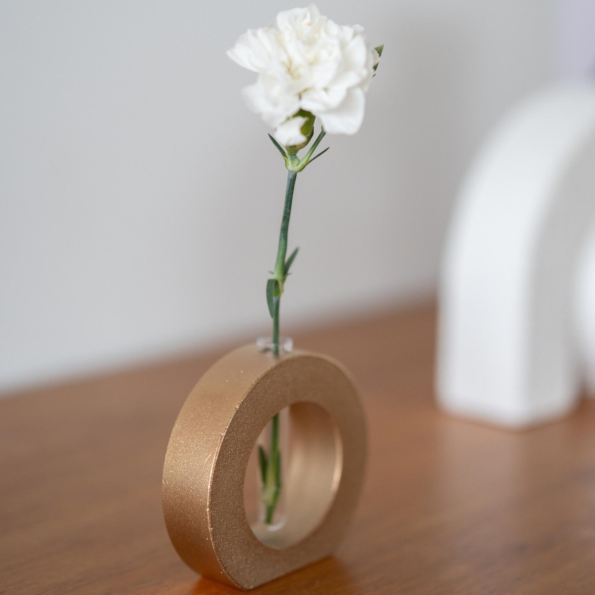 Japanese Ikebana Vase “Bush of Copper” | Modern Metal Vase for Japanese Flower Arranging