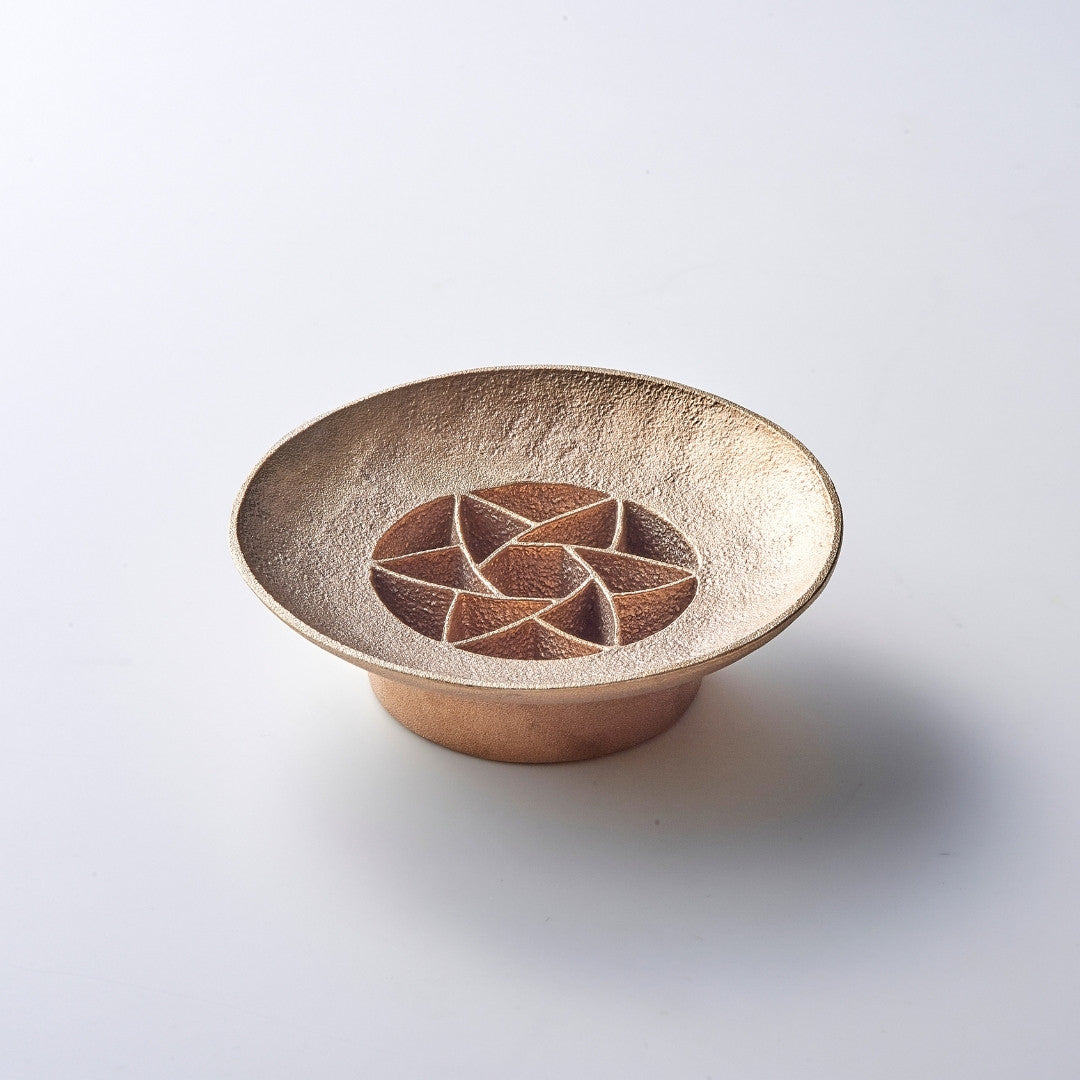 Japanese Pinless Kenzan "Flower garden" for ikebana flower arrangement and Japanese vases
