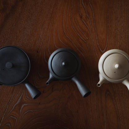 Japanese banko-ware teapots on a table