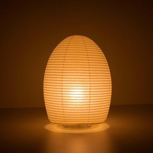 Japanese paper floor lamp "paper moon 01" glowing softly – handcrafted Mino Washi floor lamp