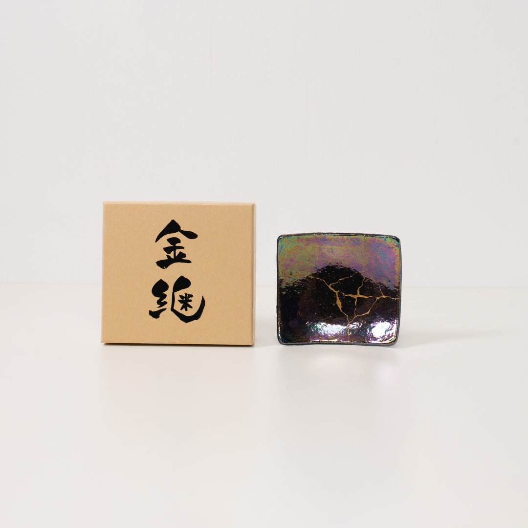Kintsugi pottery square plate Shikkoku-rai 04 by Taku Nakano with signed gift box, wabi sabi art for meaningful gift.