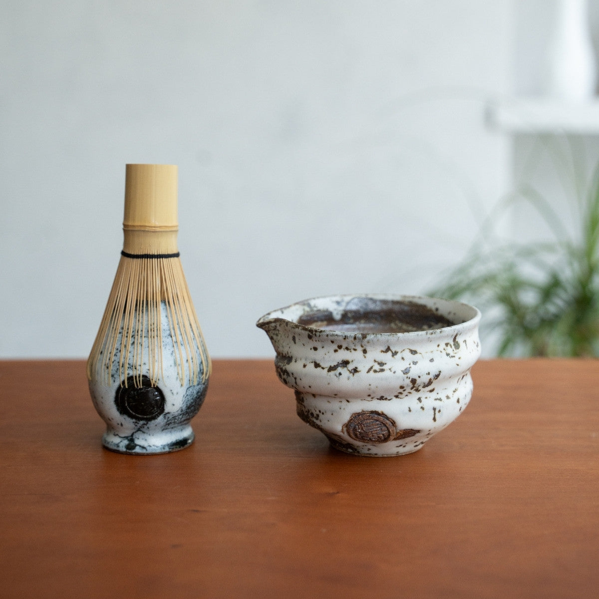 Spouted Matcha Bowl 